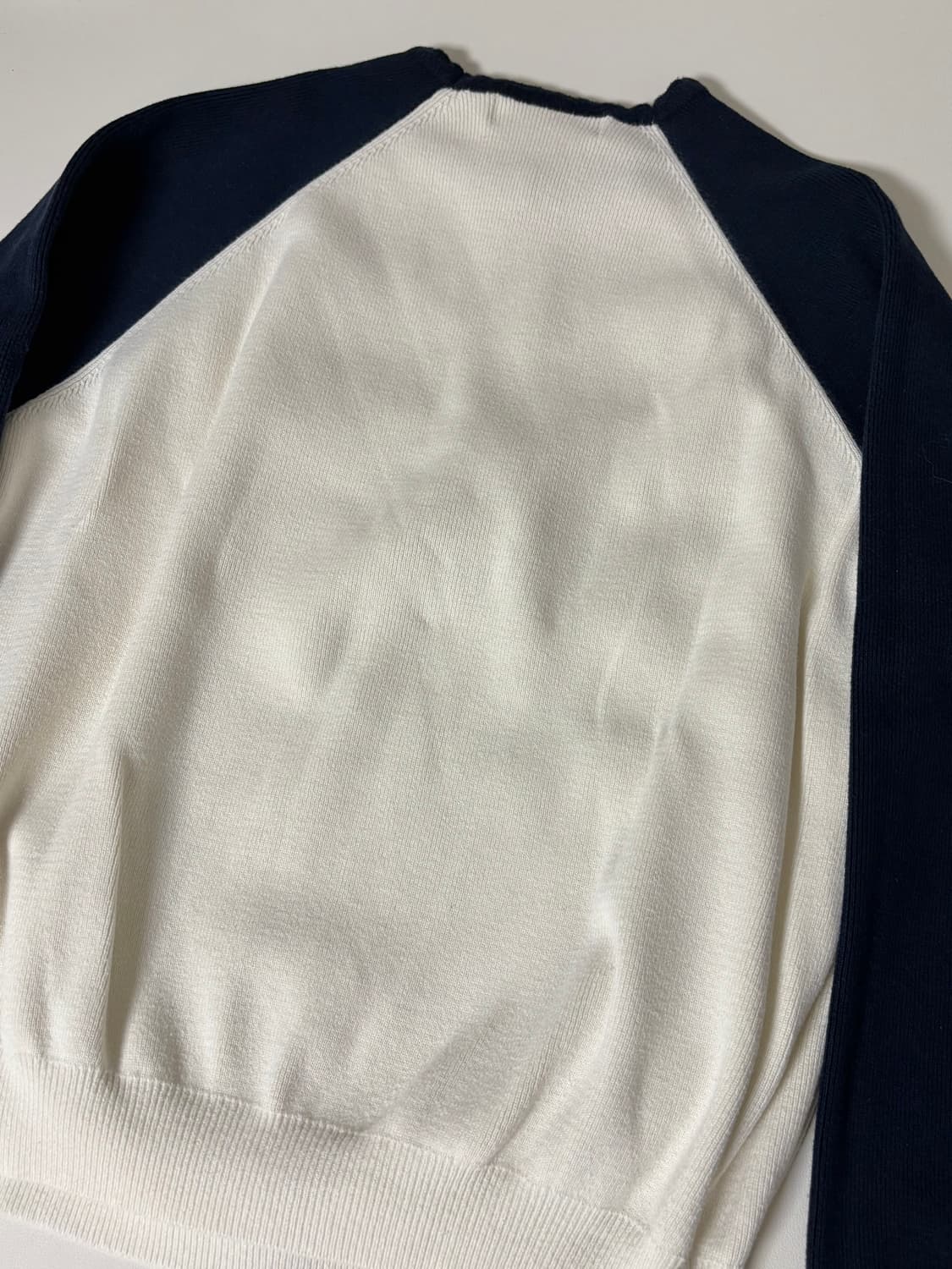 헤이그 나그랑 스웨터 네이비 상품이미지8