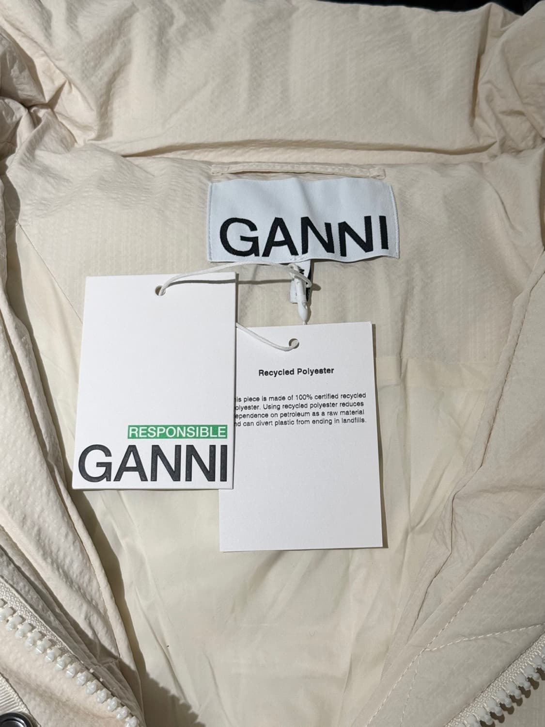 가니 아이보리 테크 시어서커 롱 푸퍼 코트  상품이미지7