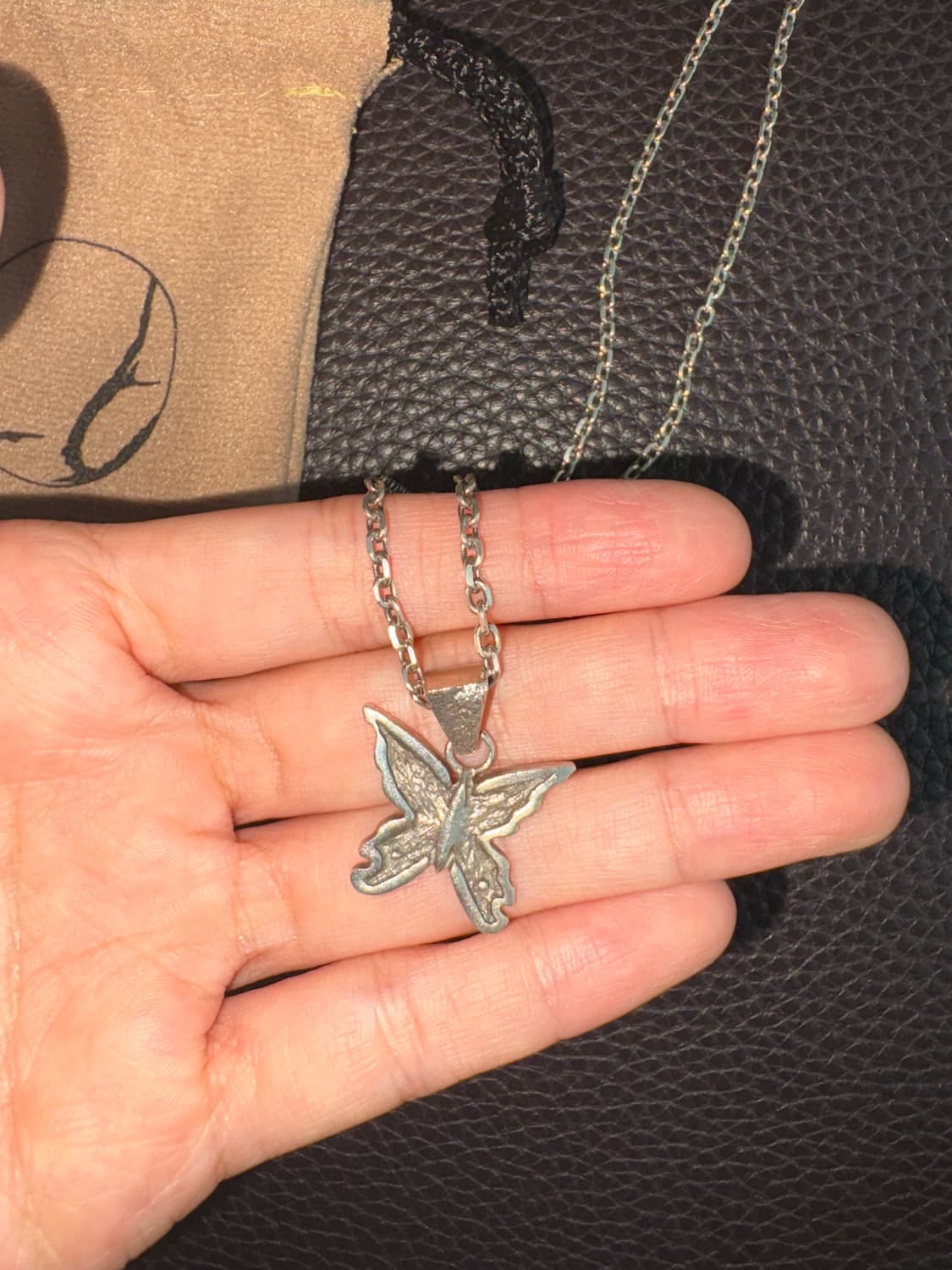 Vaho studio - sharp butterfly necklace 상품이미지3