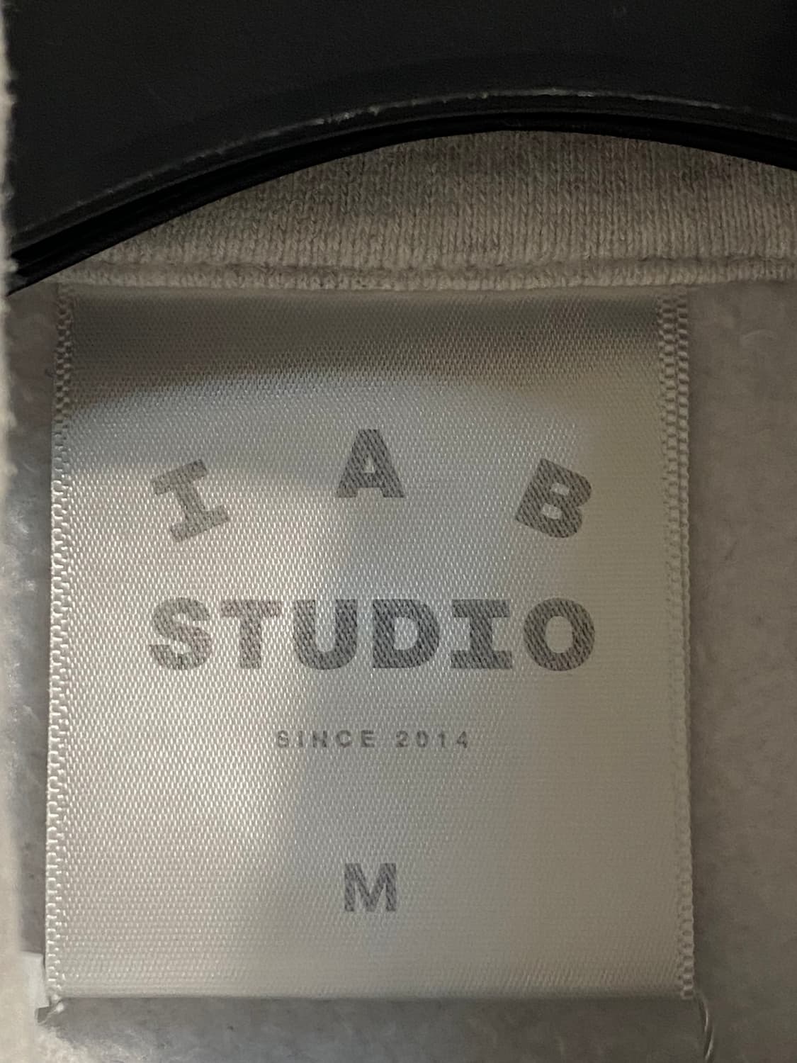 아이엡 스튜디오 하프 집업 스웨트 셔츠 상품이미지3