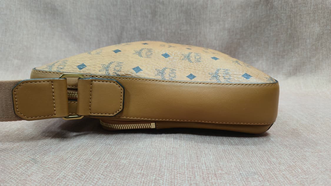 MCM 정품  비세토스 크로스백  메신저백 코냑 상품이미지6