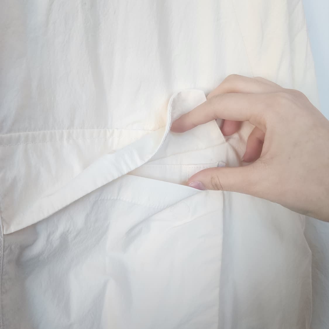 다이나핏 아이보리색 포켓 바람막이 점퍼 상품이미지4