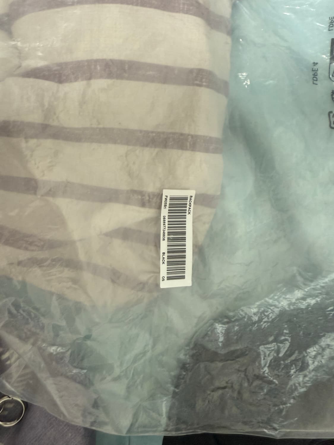 25fw 슈프림 백팩 블랙 상품이미지4