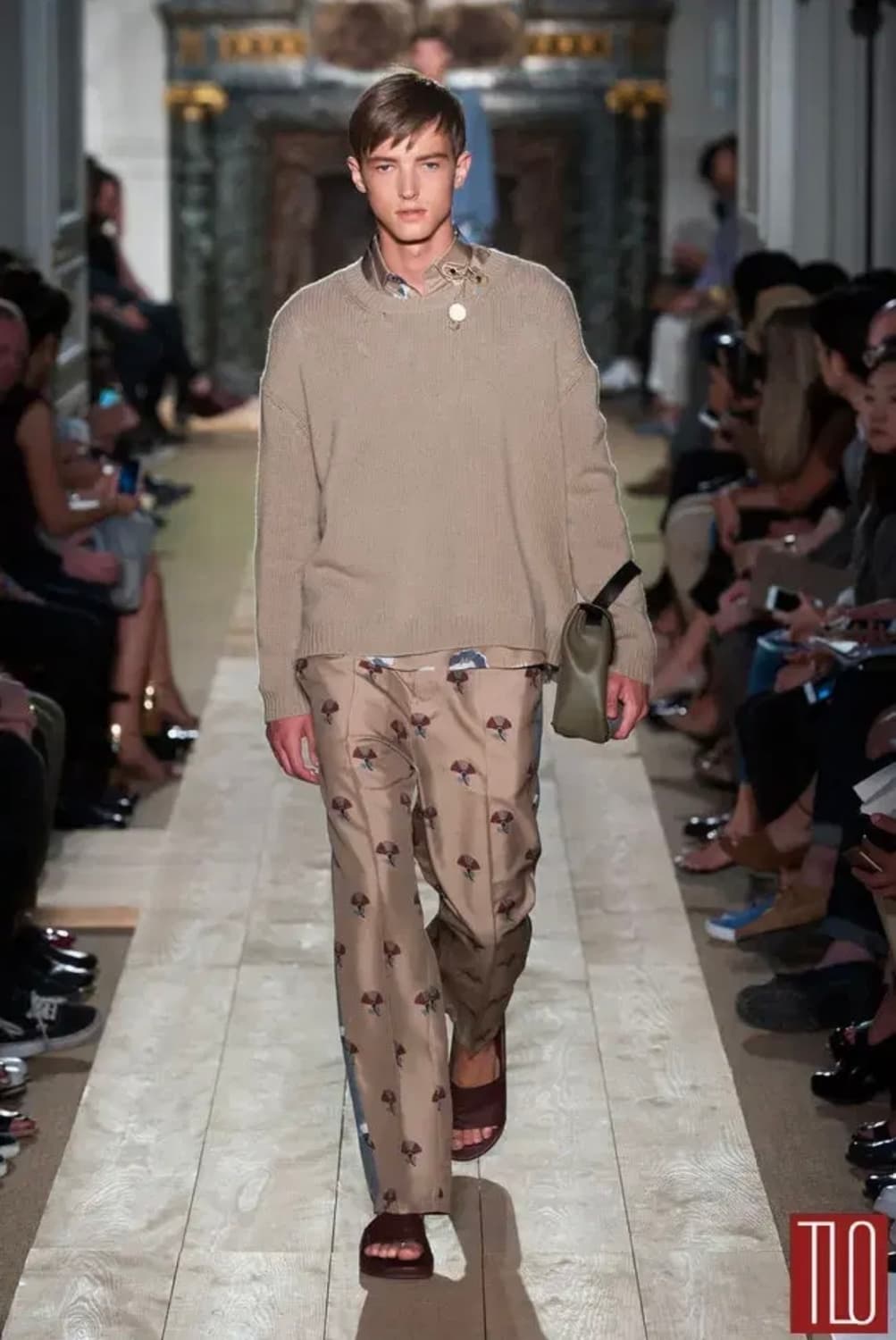 발렌티노 런웨이 캐시미어 니트 상품이미지1