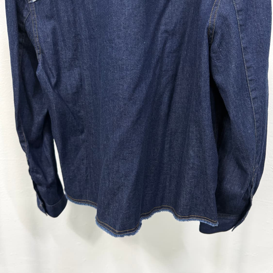 COOR 쿠어 데님 컷오프 크롭 셔츠  상품이미지6