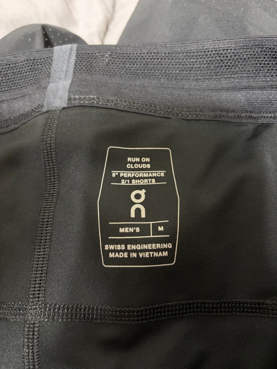 온러닝 퍼포먼스 2/1 쇼츠 상품이미지3