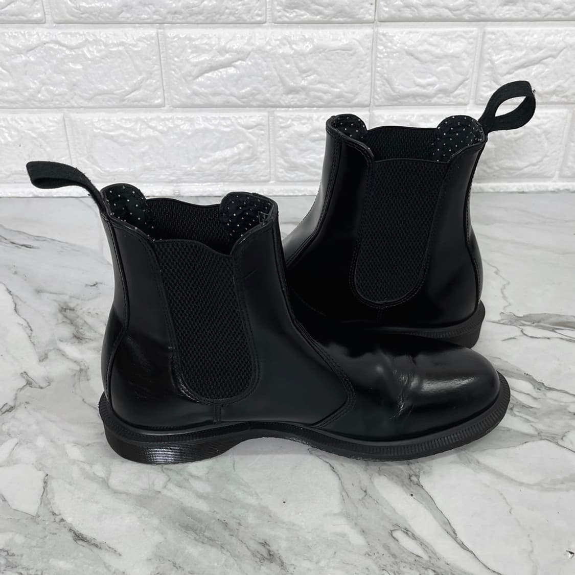 닥터마틴 플로라 첼시부츠 블랙 250 UK6 상품이미지4