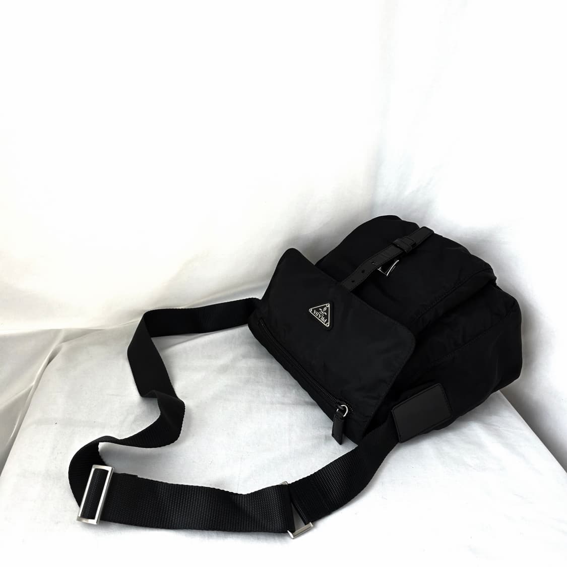 [정품 PRADA] 프라다 포코노 나일론 크로스백 주우재백 남녀공용 상품이미지5