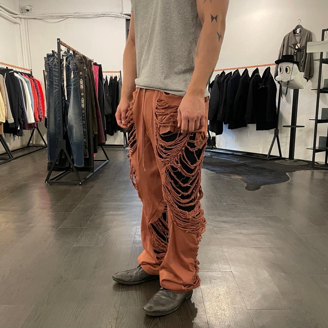 율리우스 디스트레스드 팬츠 상품이미지4