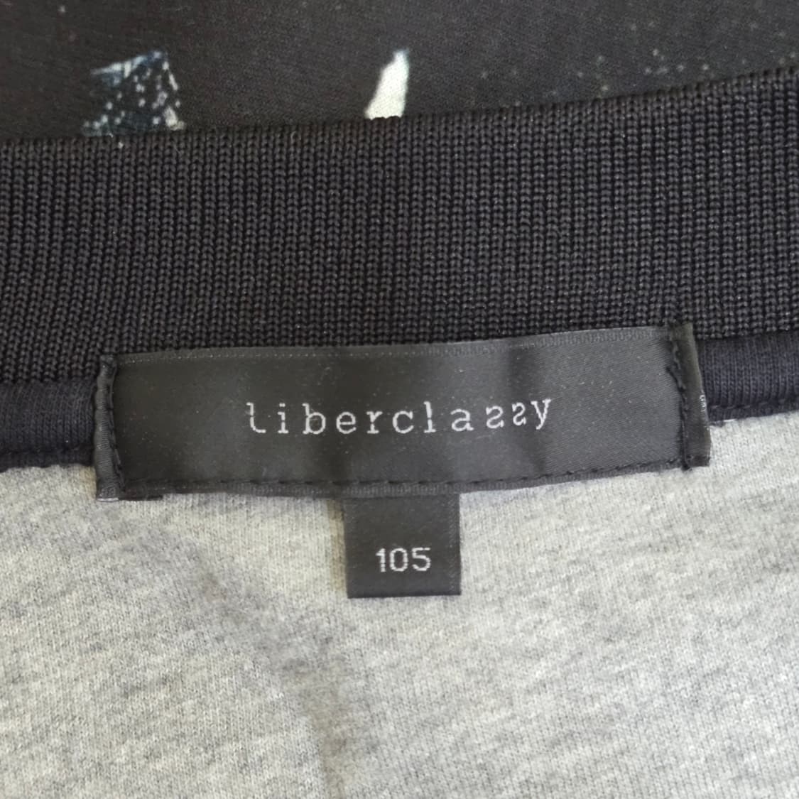 liberclaazy 패턴 맨투맨 (105) 상품이미지4