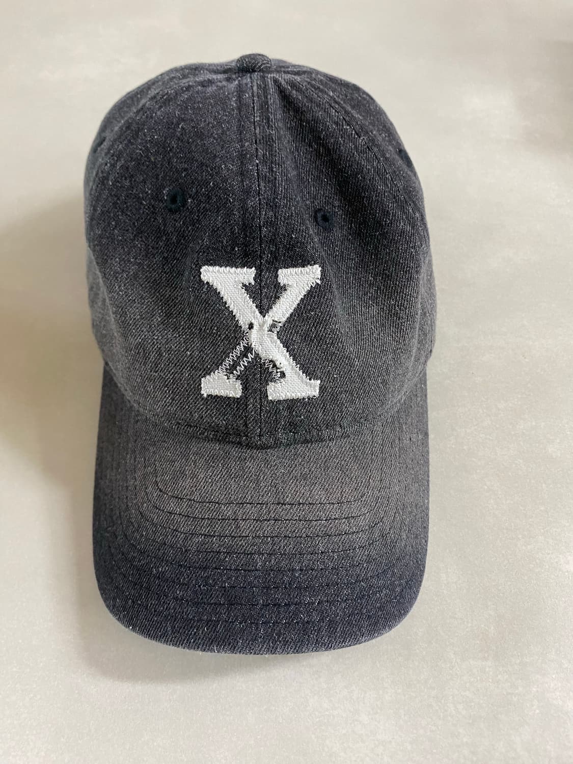 엑스오디너리 뉴에라 콜라보 워시드 데님 볼캡 상품이미지2