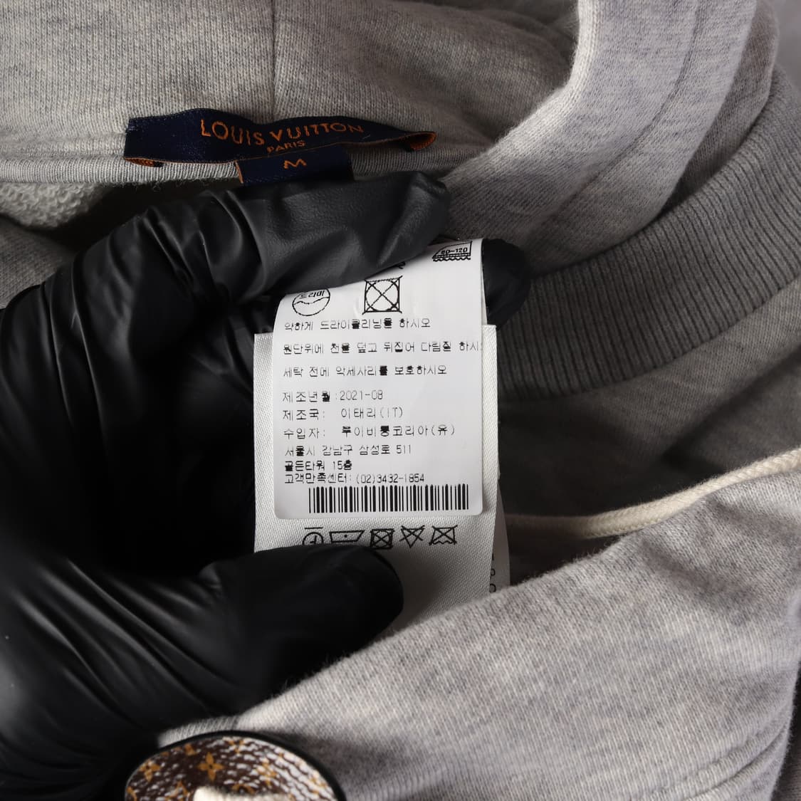 루이비통 21FW 코튼 크롭 후드티 상품이미지5