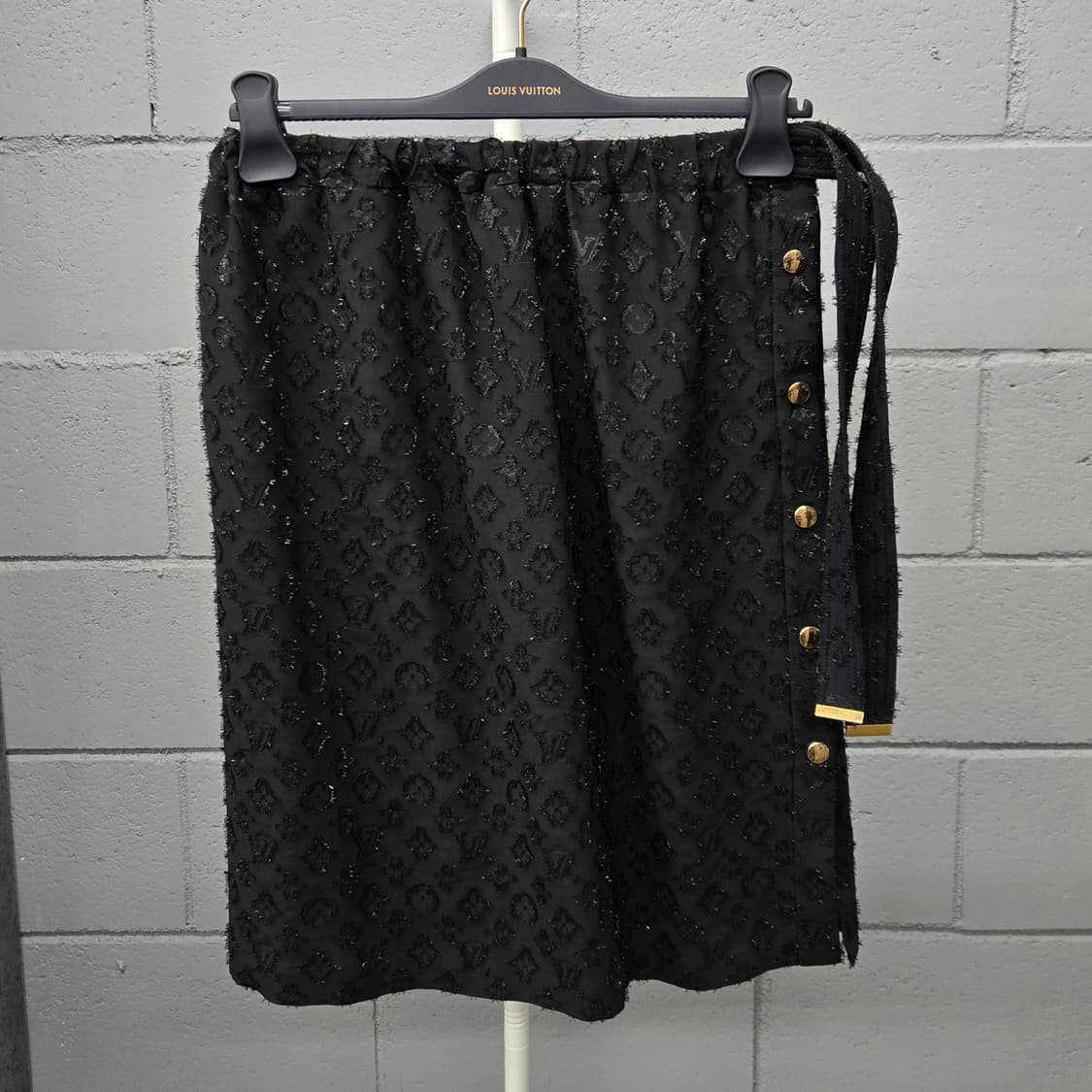 백화점판 / 루이비통 LV 모노그램 금장 스팽글 스커트 치마 38 상품이미지2