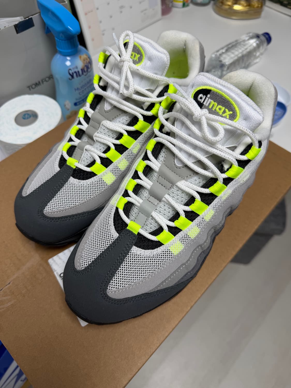 [275]나이키 에어맥스95 네온 상품이미지1