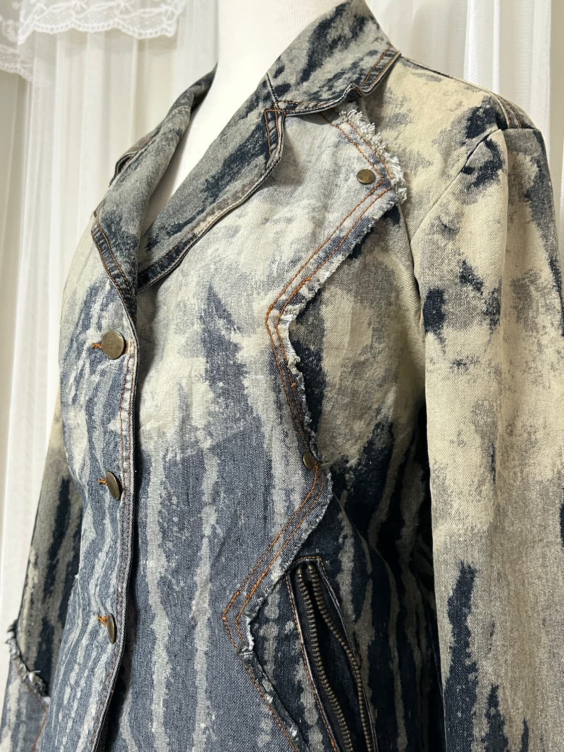 그런지 데미지 워시드 데님자켓 Y2K 상품이미지3
