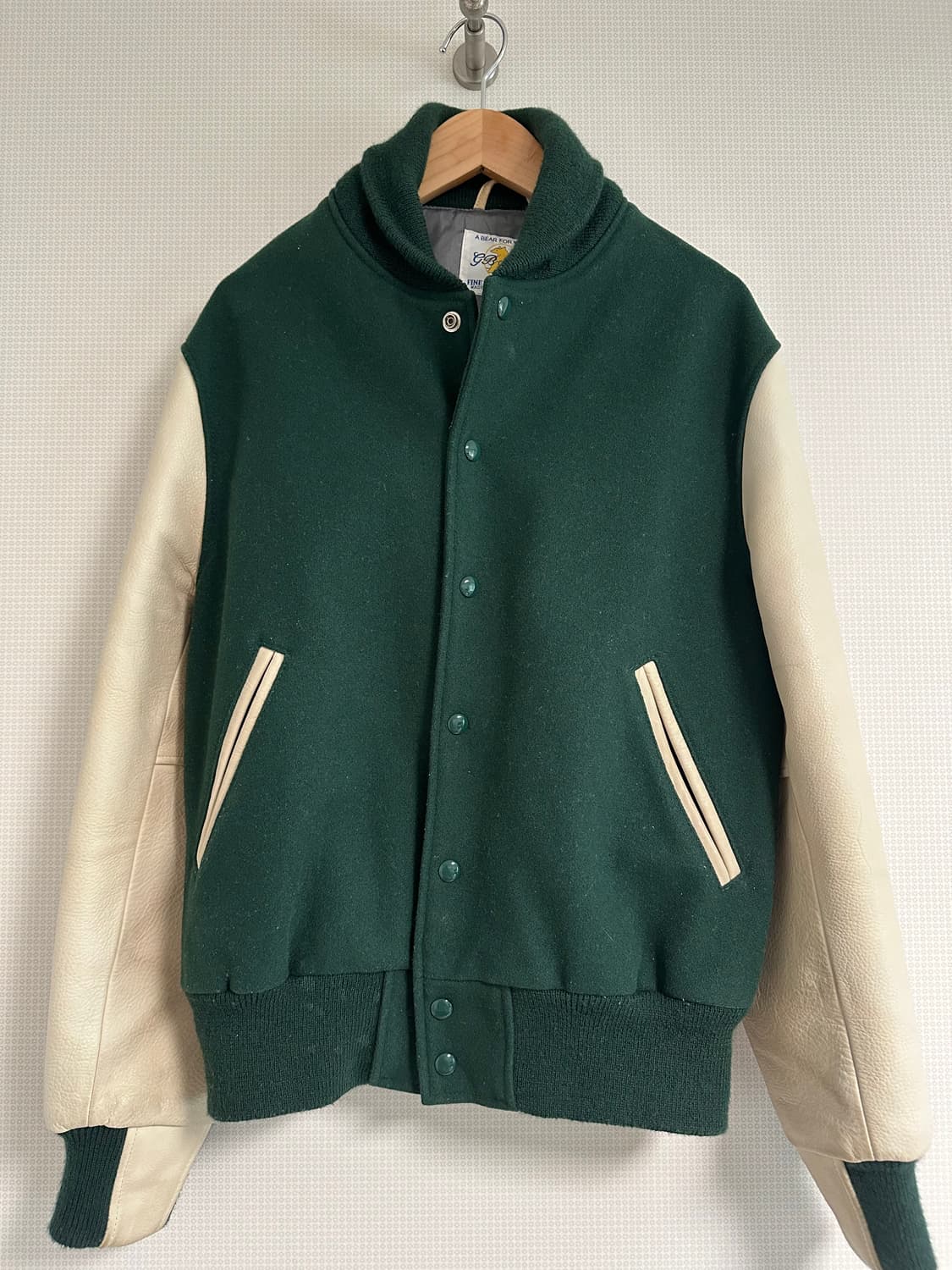 골든베어 바시티 자켓 M(그린X크림) 상품이미지1