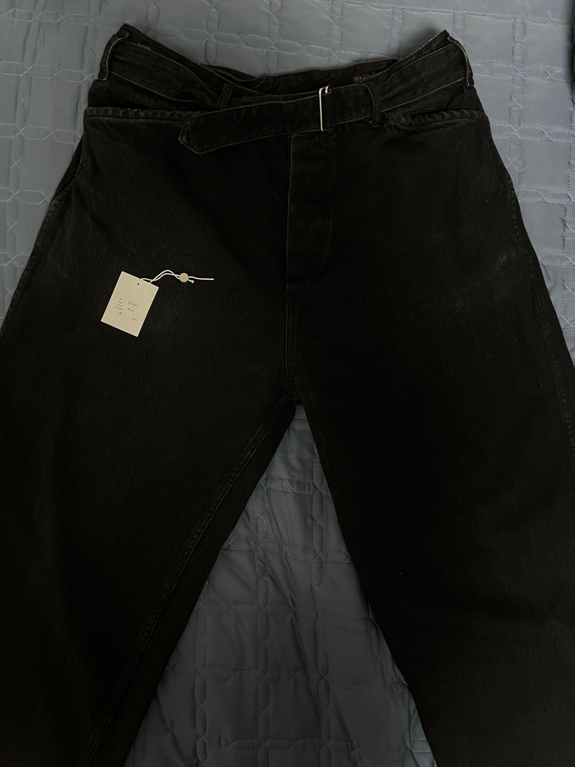 코모리 벨티드 데님 블랙 3사이즈 상품이미지2