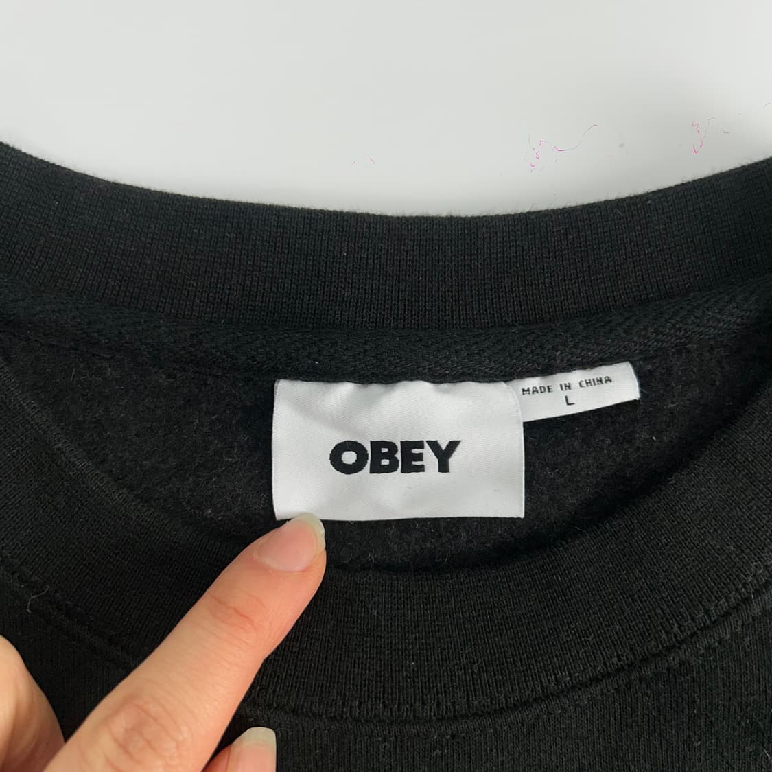 Obey 오베이 스몰로고 블랙 기모 맨투맨 상품이미지5