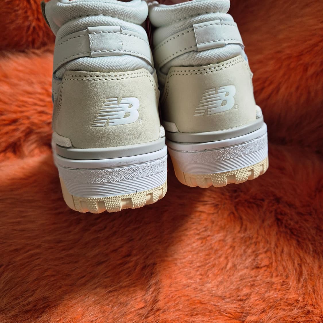 뉴발란스 650R 베이지 마카다미아넛  235 새상품 상품이미지5
