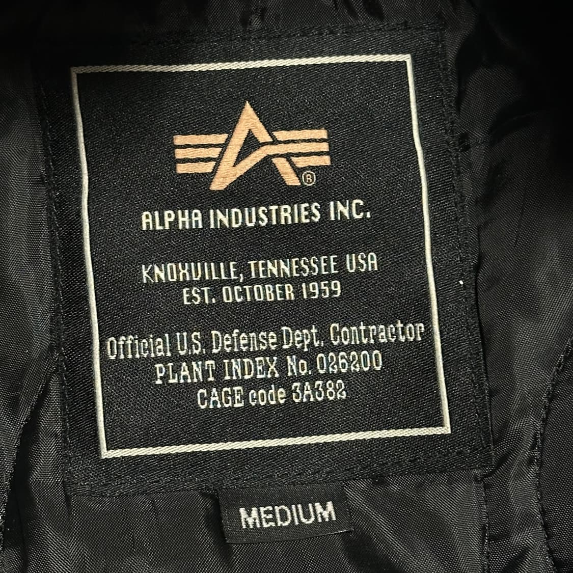 Alpha Industries 블랙 MA-1 후드 항공점퍼 상품이미지3