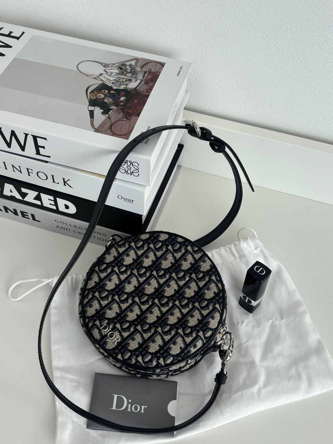 디올 오블리크 라운드 크로스백 상품이미지1