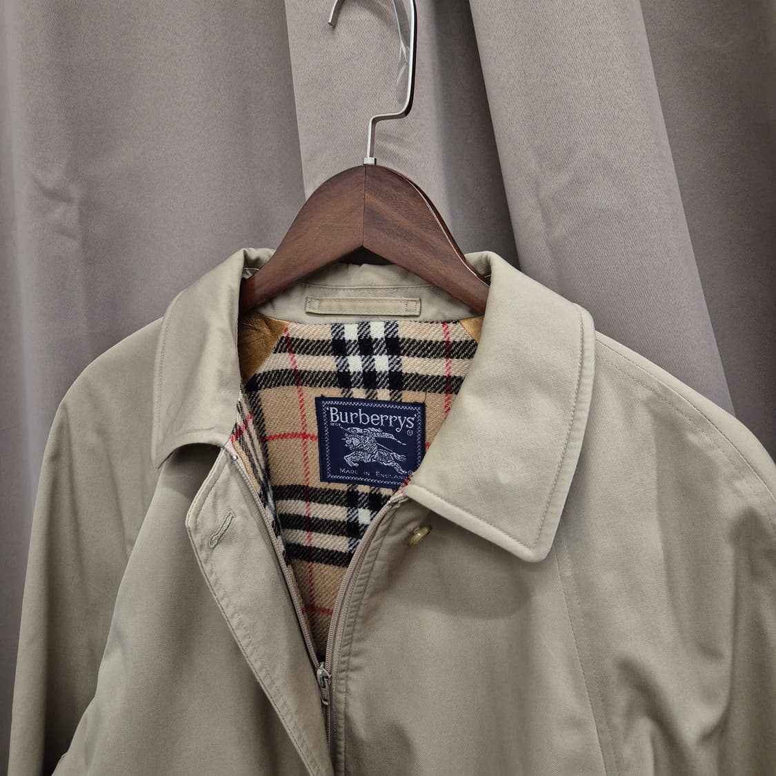 버버리 클래식 노바체크 안감 블루종 자켓 상품이미지2