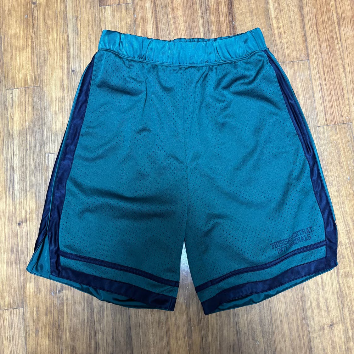 디스이즈네버댓 Mesh Basketball Short 반바지 M 상품이미지1
