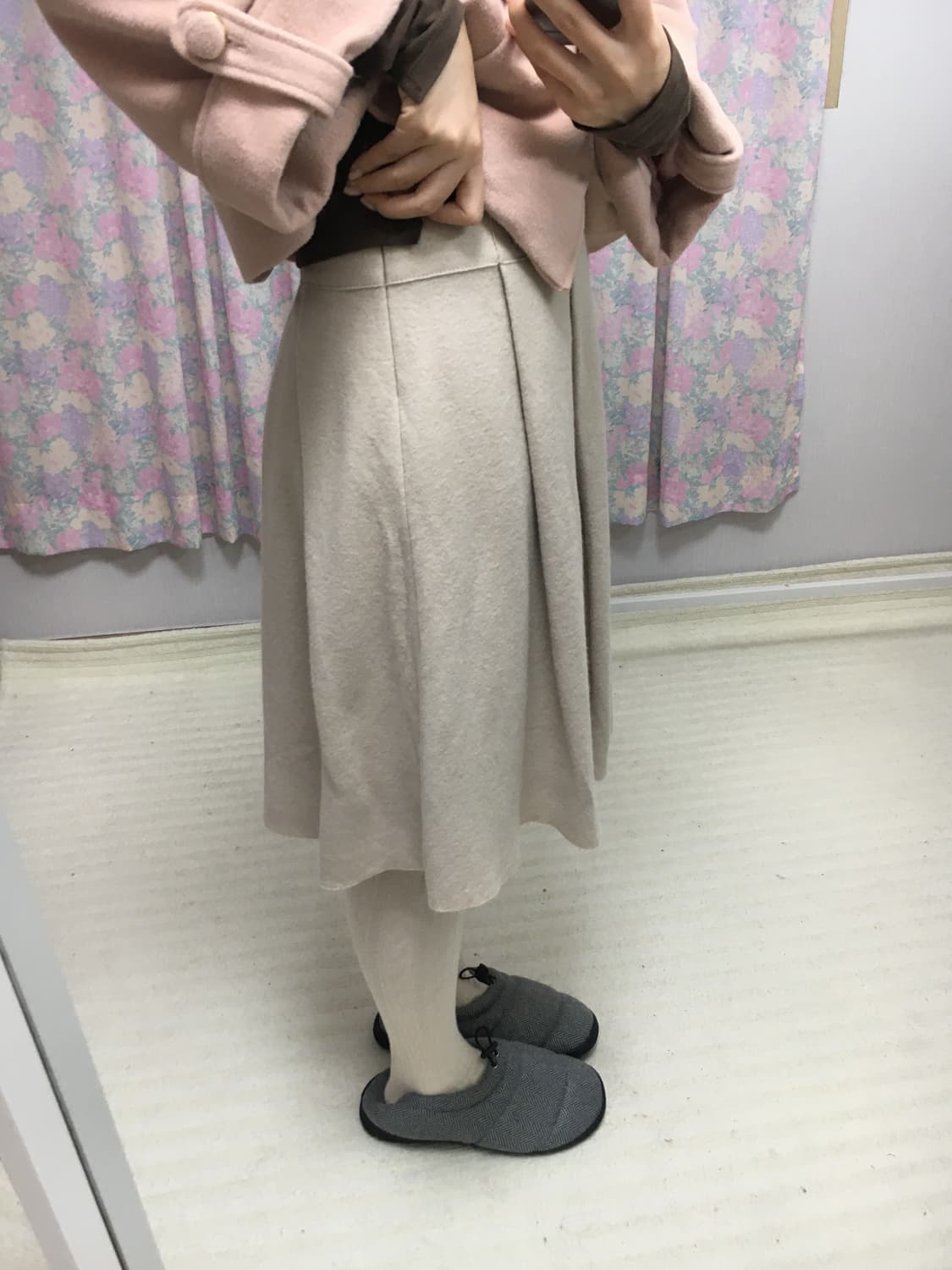 아이보리 울 미디 스커트 상품이미지5