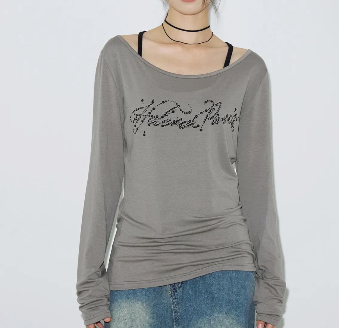 새상품 헬레네파리스 웨이브 로고 롱 슬리브 모카 베이지 상품이미지1