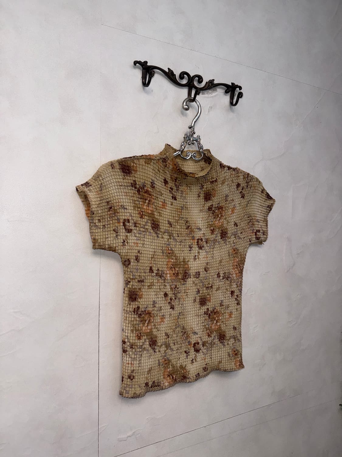 Beige vintage flower stretch pleats t 상품이미지6