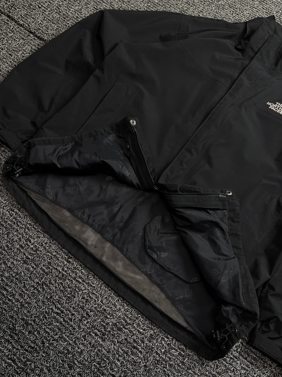 노스페이스 고어텍스 블랙 테크웨어 마운틴 자켓 1885 상품이미지3