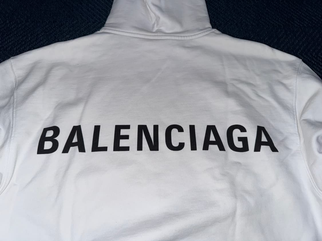 발렌시아가 2017 컬렉션 백로고 후드 상품이미지3