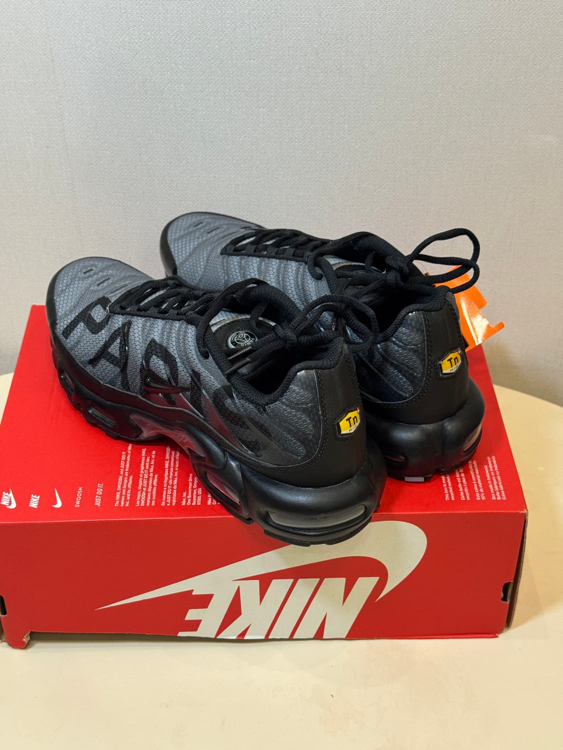 나이키 에어 맥스 플러스 블랙 파티클 그레이 280mm 상품이미지3