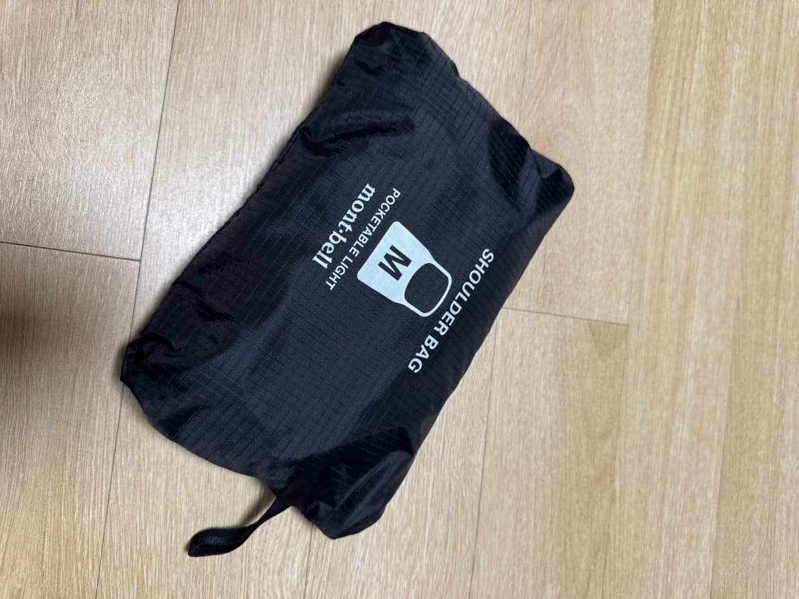 몽벨 포케터블 라이트 숄더백 M 블랙 상품이미지5