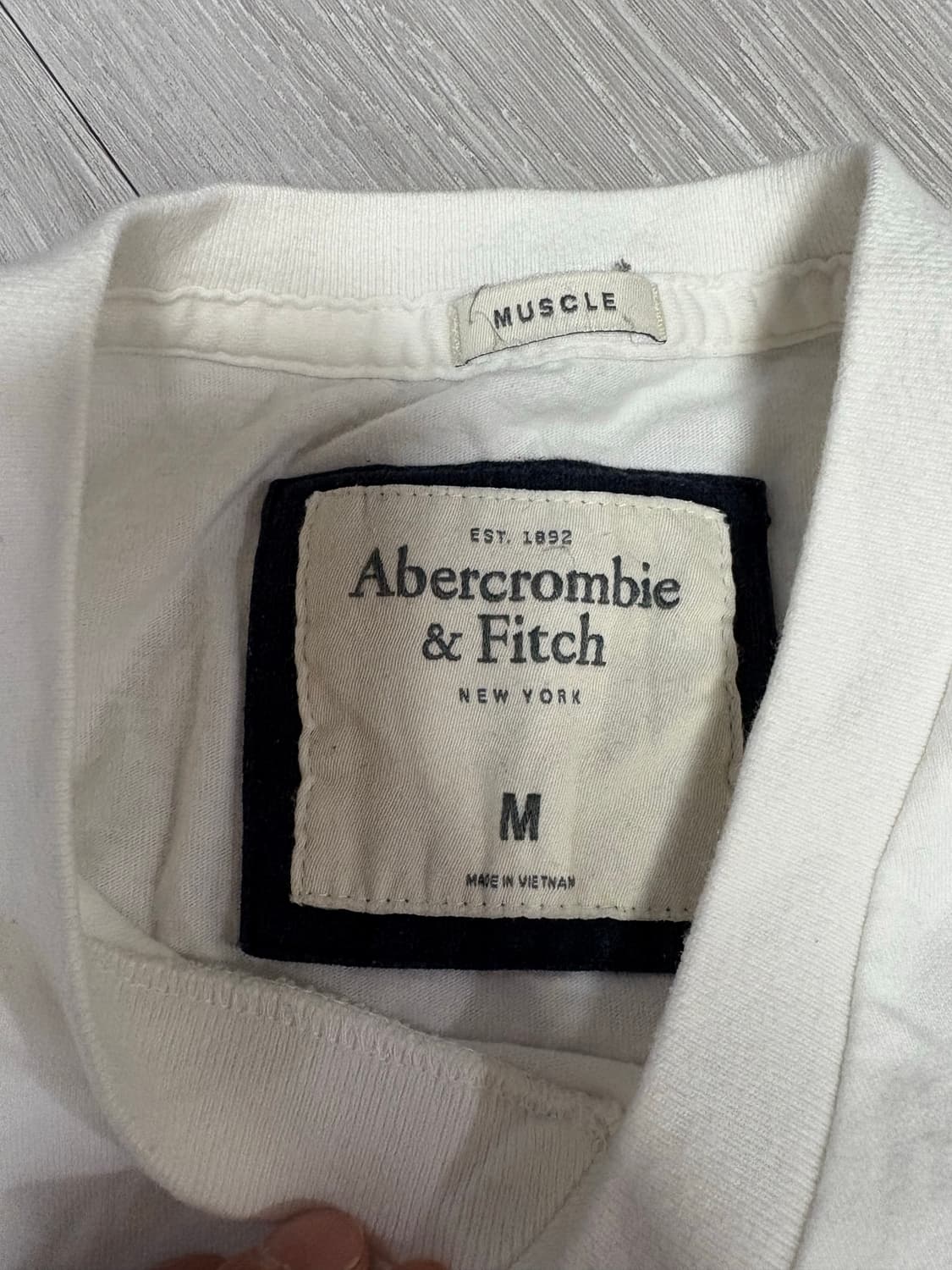 아베크롬비 여성 반팔 상품이미지3