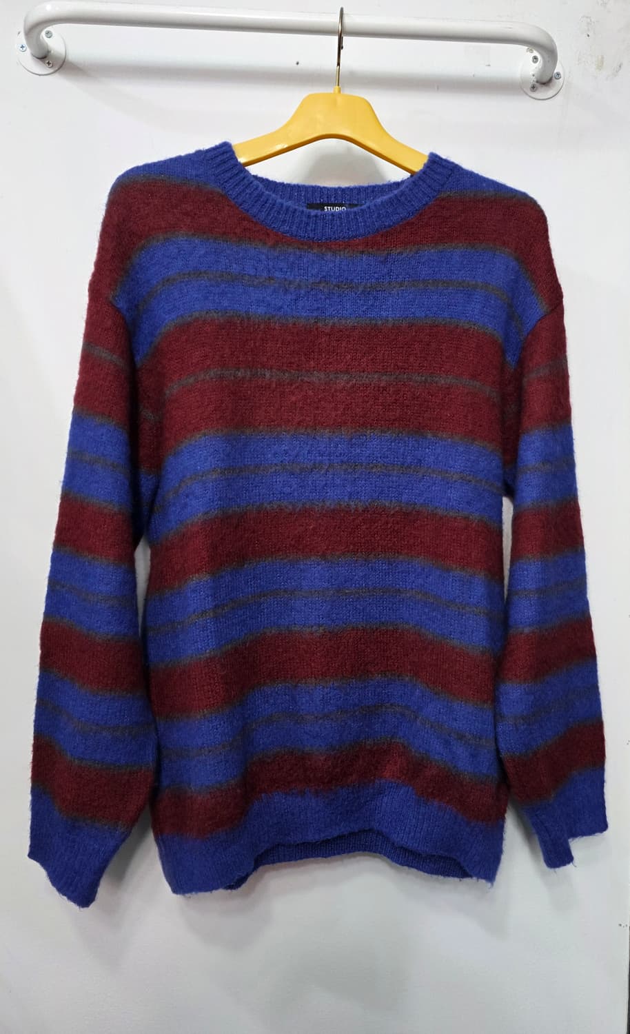 스튜디오 톰보이 남성 니트 상품이미지1