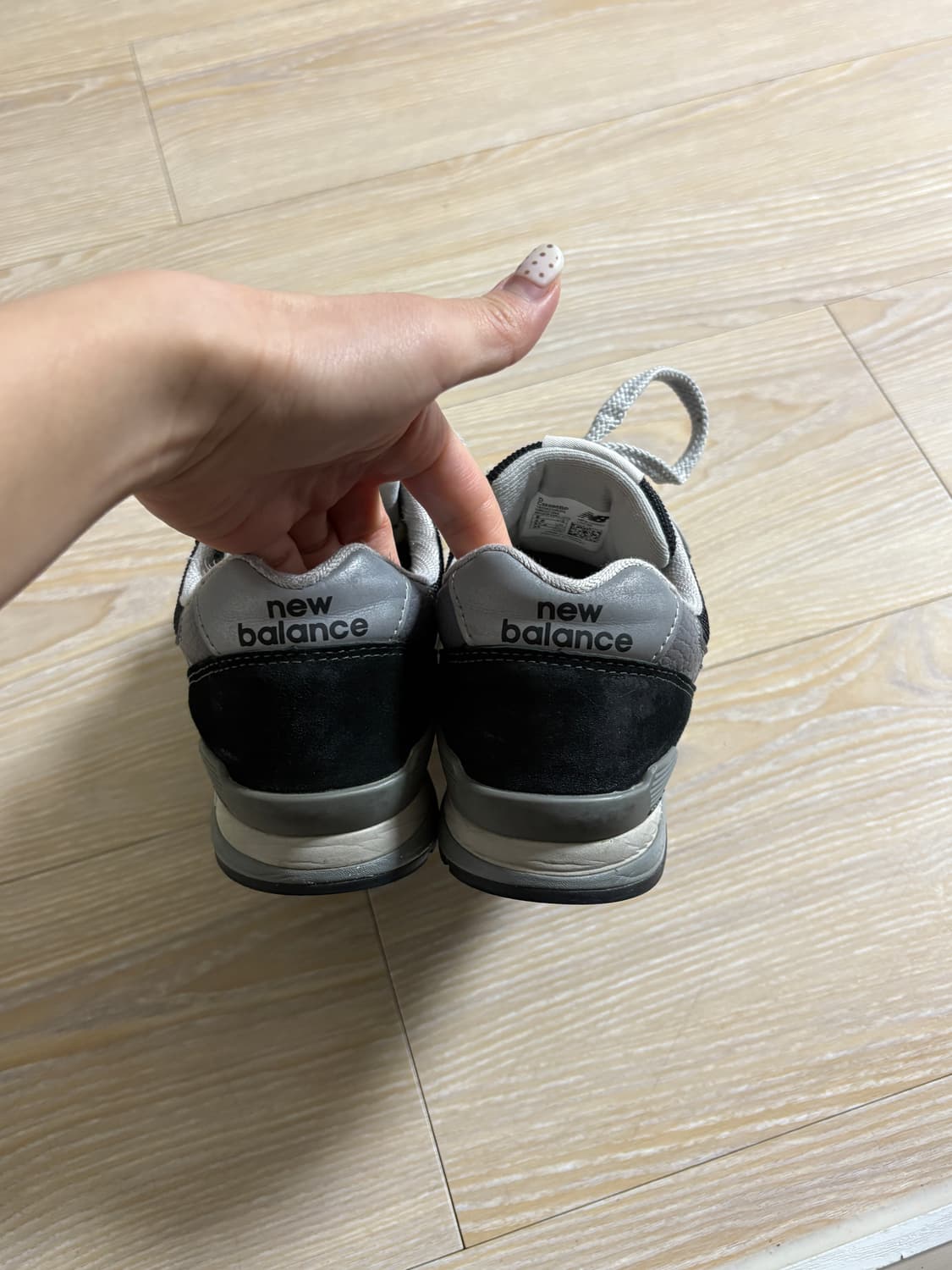 뉴발란스 996 블랙 상품이미지4