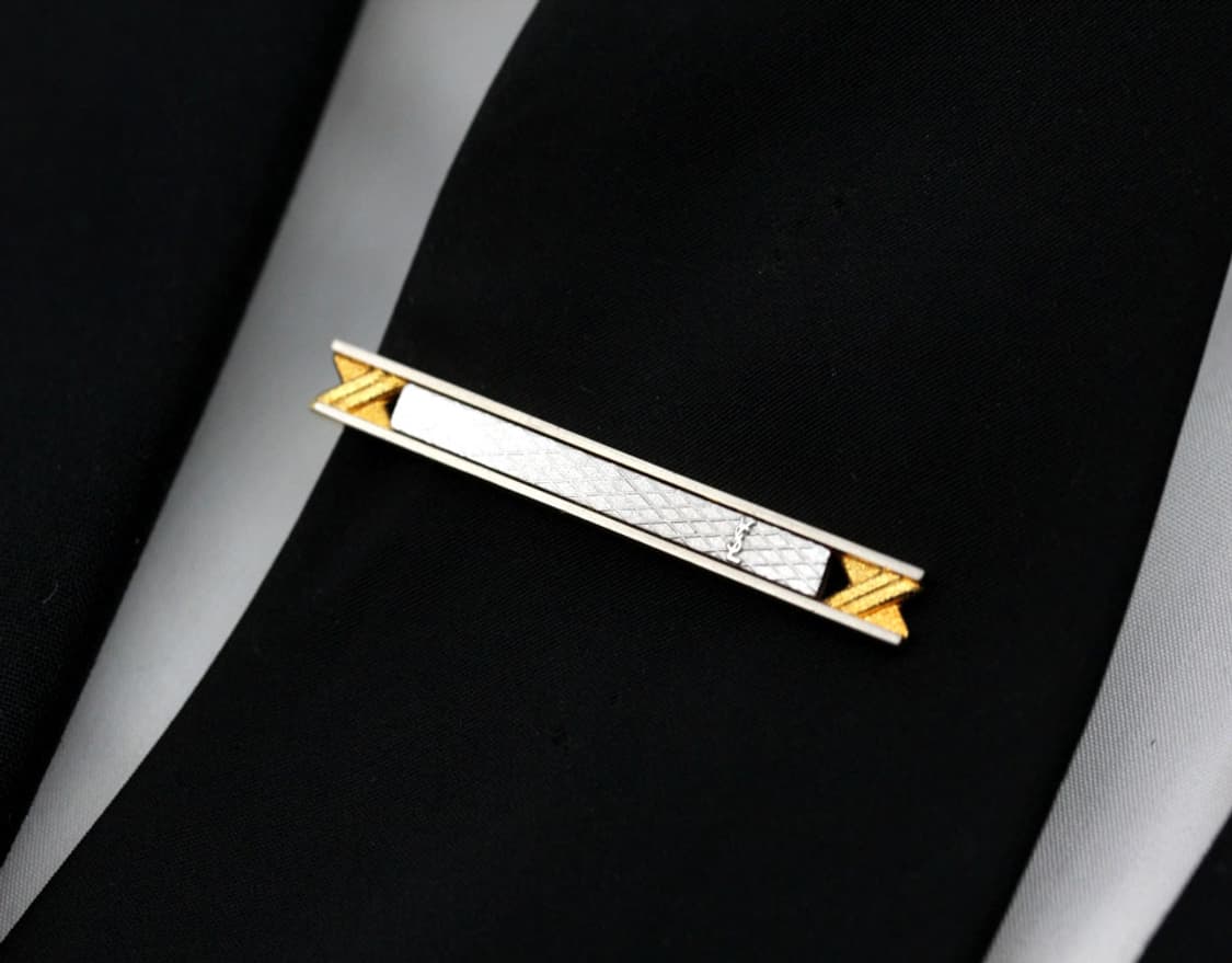 입생로랑 A등급 5.2cm 남자 명품 넥타이핀 커프스 세트 상품이미지9