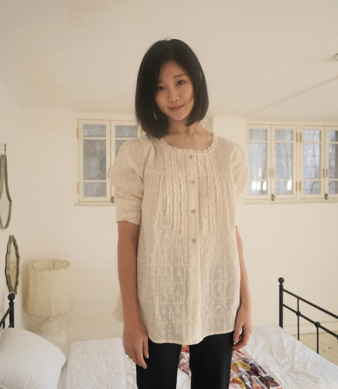 인앤양하모니 모모블라우스 아이보리 상품이미지1