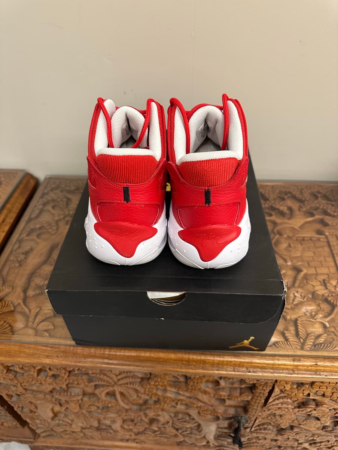 조던 맥스 아우라4 유니버시티레드 상품이미지3