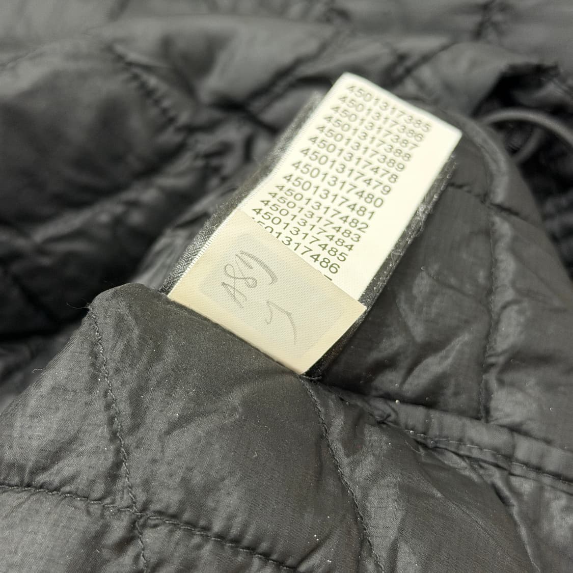 노스페이스 해외판 써모볼 프리마로프트 경량패딩 자켓 블랙 L 상품이미지9