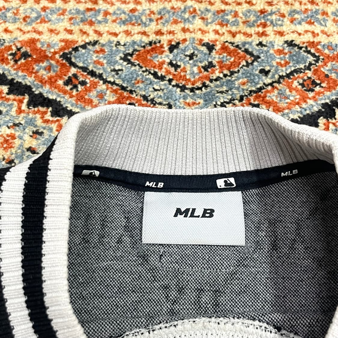 MLB 뉴욕 양키스 니트 맨투맨 남성M 상품이미지3