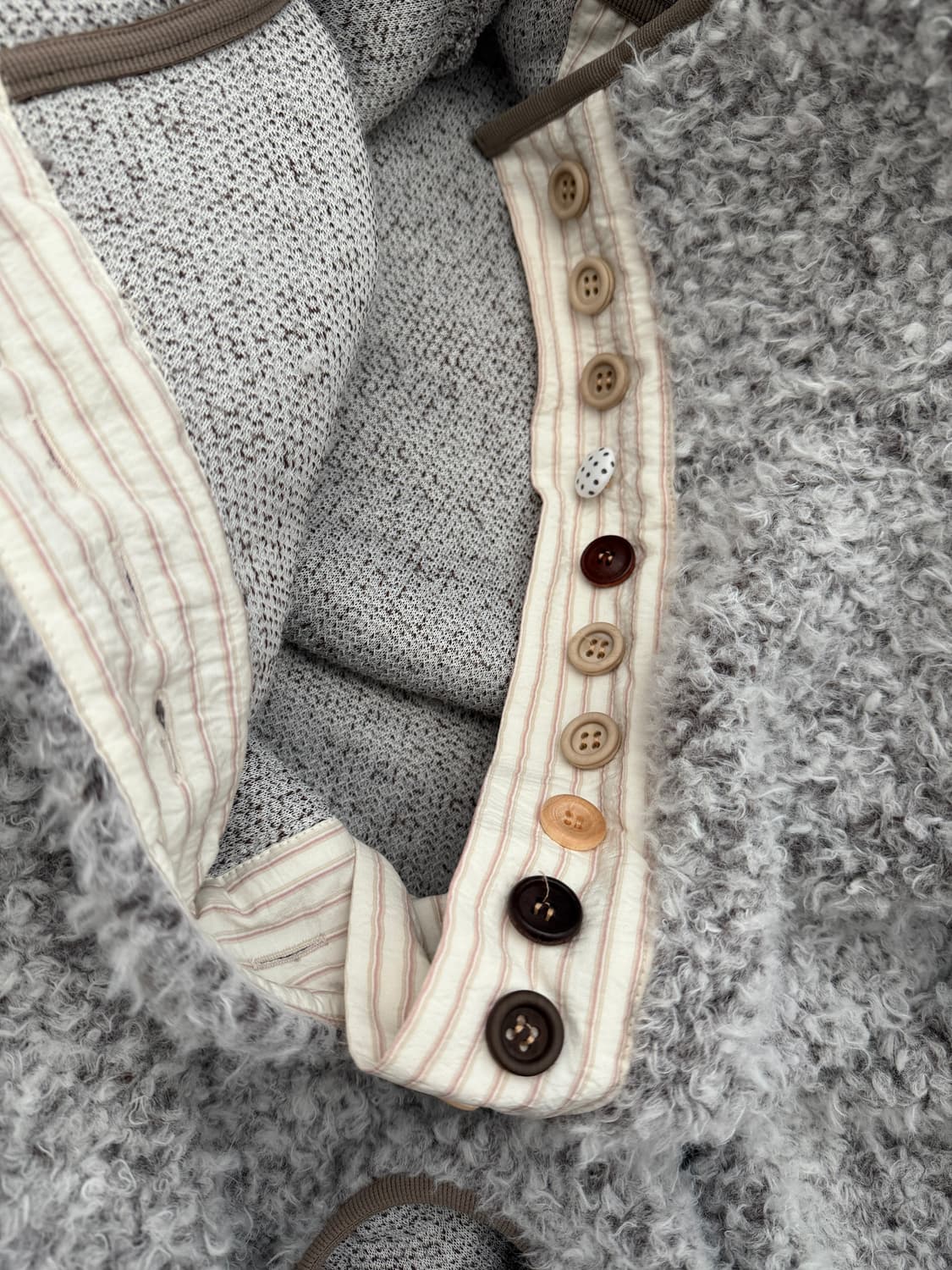 fluffy button fleece pullover(brown)판매 상품이미지6