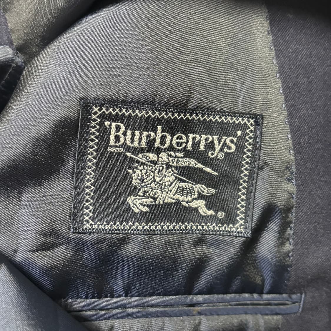 94-84 버버리 블레이져 자켓 상품이미지6