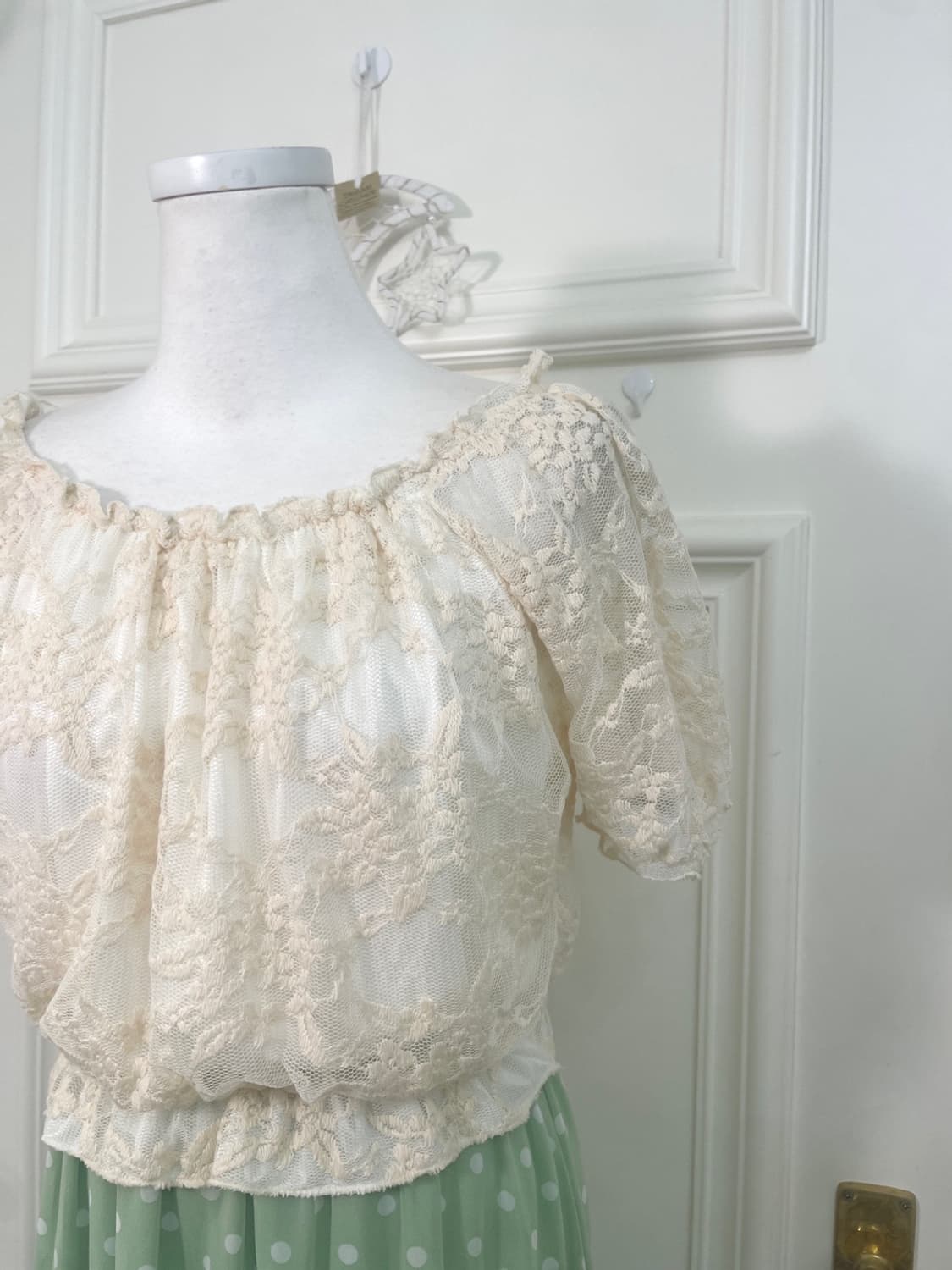 ivory lace off-sholder mint dot long opc 상품이미지7