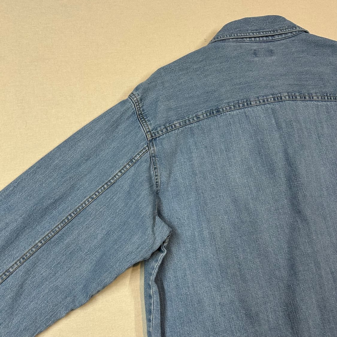 L) 리바이스 투포켓 워크 데님 셔츠 자켓 T버튼 타입 상품이미지6