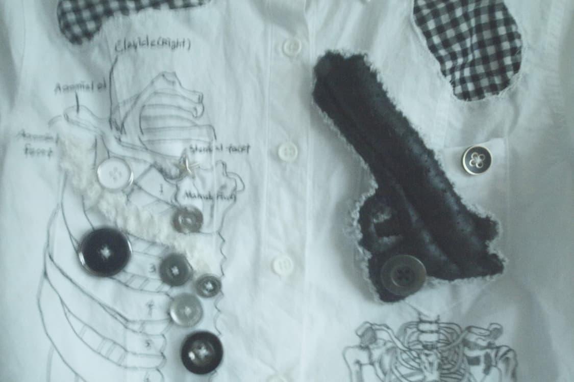 Gun brooch/Science anatomy hole shirt 상품이미지2