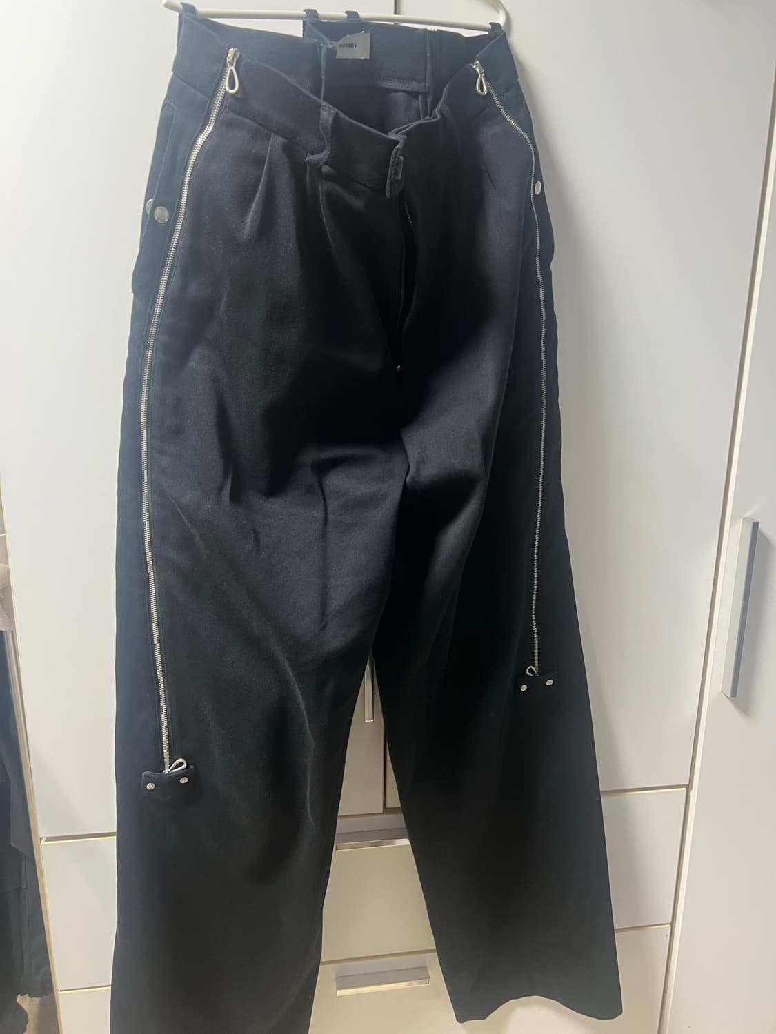 키코 코스타디노브 녹스 트라우저 블랙 상품이미지3