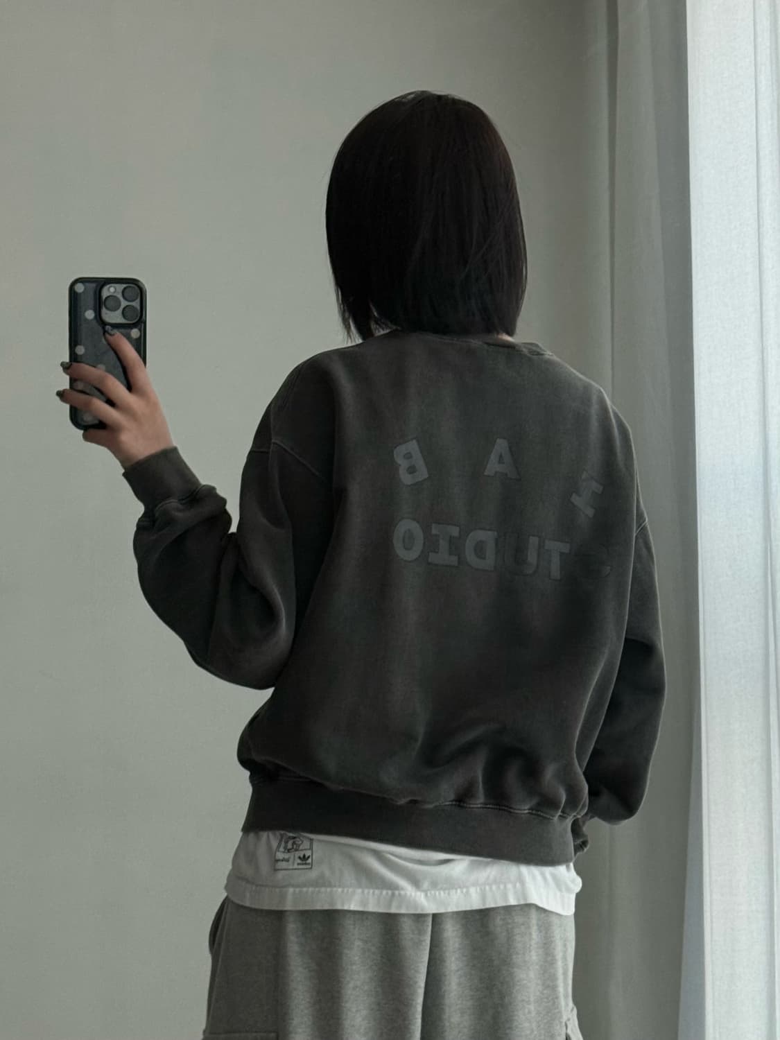 아이앱스튜디오 피그먼트 맨투맨 상품이미지5