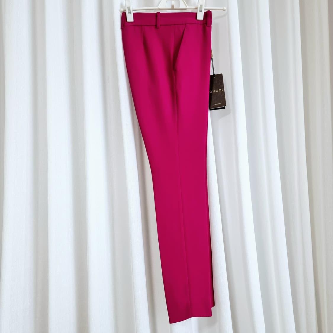 구찌 실크100% 슬랙스 팬츠 바지 (26인치쯤/표기36) 택달린 새상품 상품이미지2